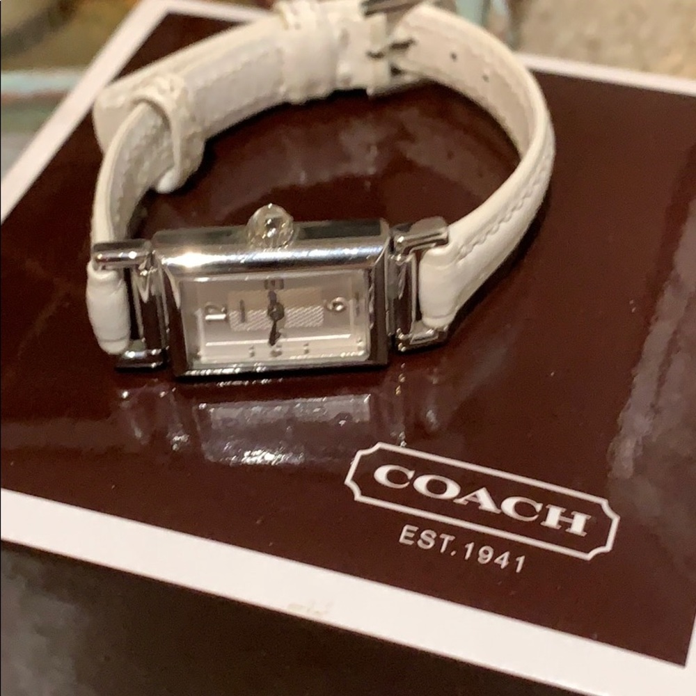 VINTAGE BRAND NEW COACH watch